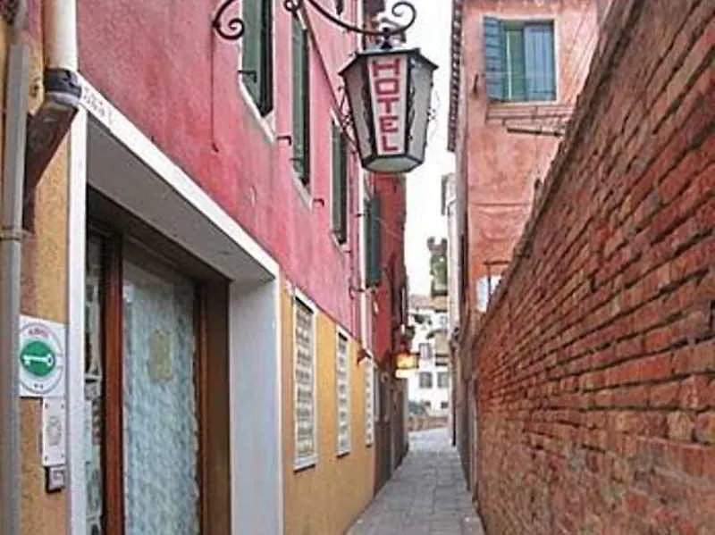 Hotel Leonardo Venice